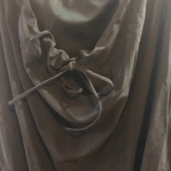 Cute Tank top - Picture 2 of 5